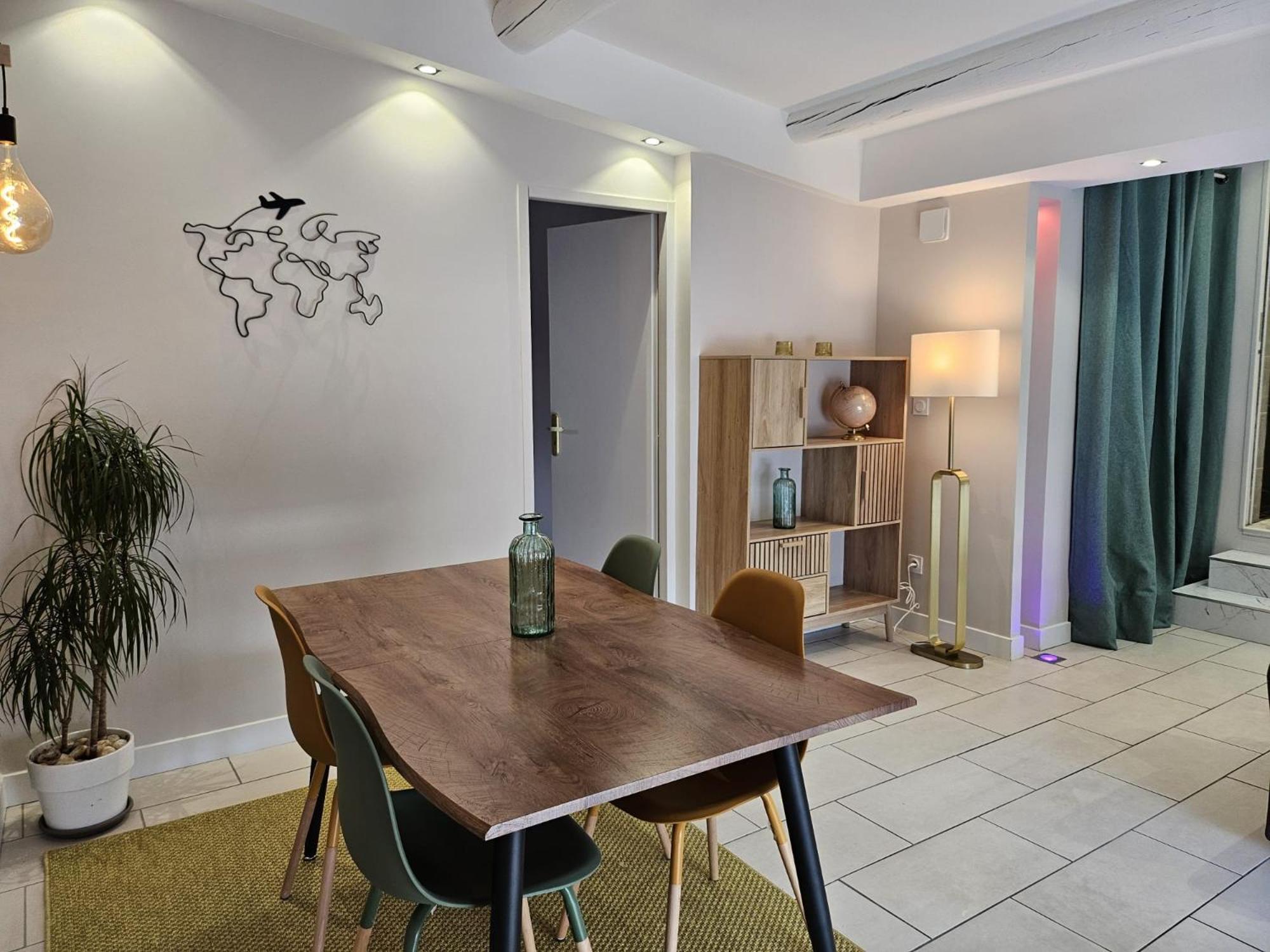 Agreable Logement Avec Terrasse Saint-Victoret 외부 사진