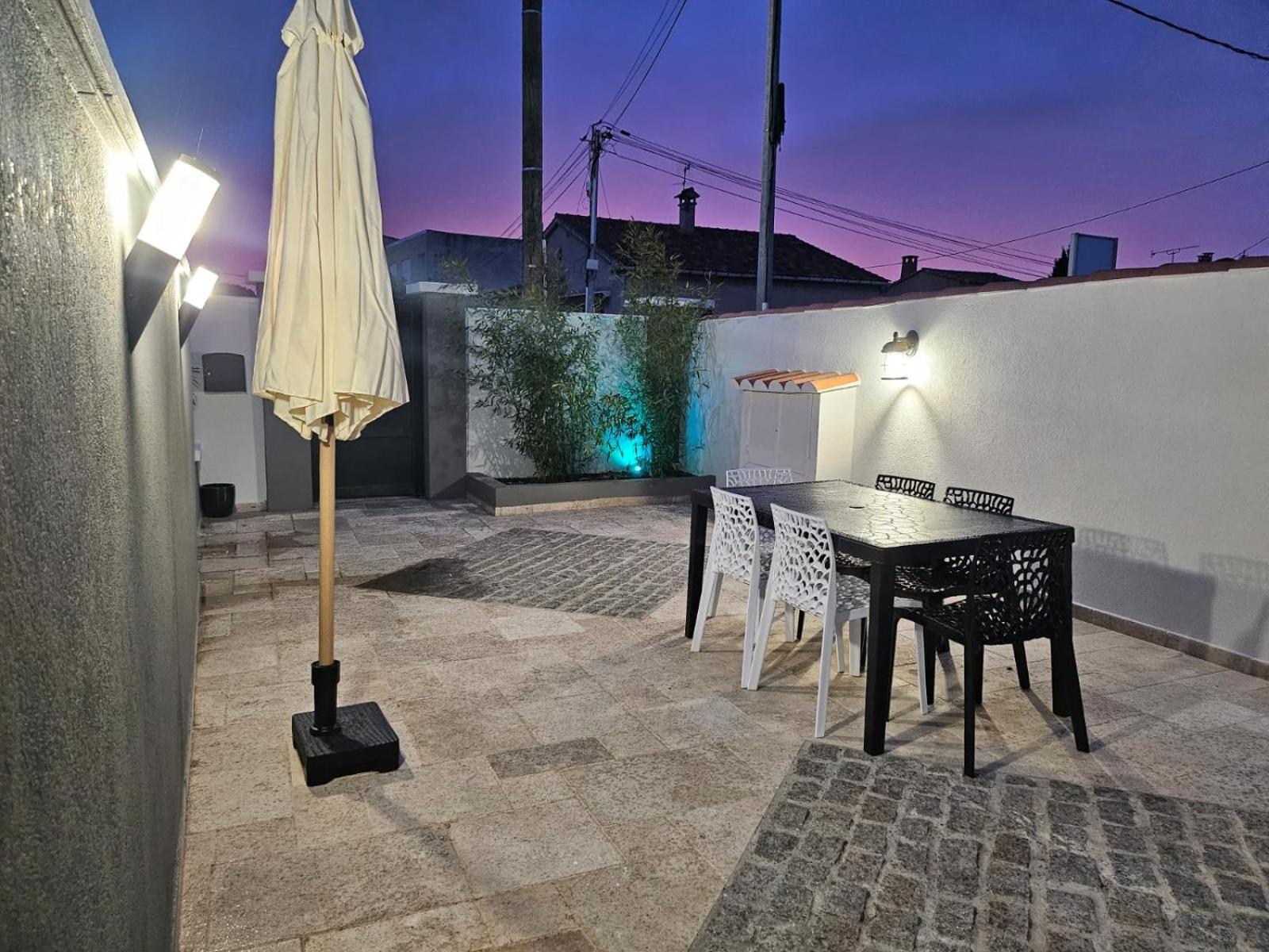 Agreable Logement Avec Terrasse Saint-Victoret 외부 사진